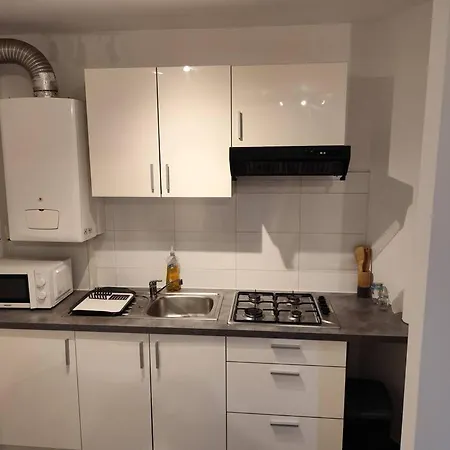 Idealement Situe Pour Tous Iii Apartment