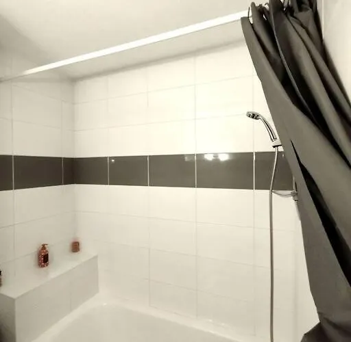 Idealement Situe Pour Tous Iii